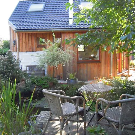 Holiday home Brokantie *